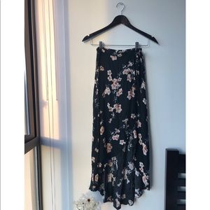 American Eagle Floral Tie Skirt